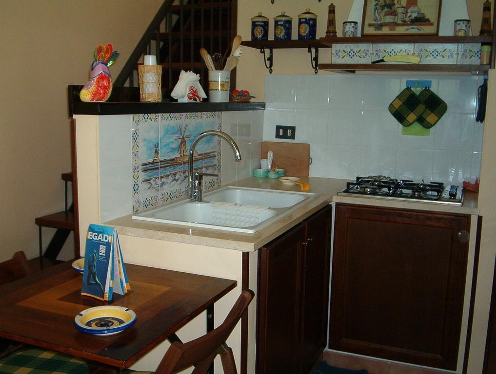Apartamento Saline Favignana Habitación foto